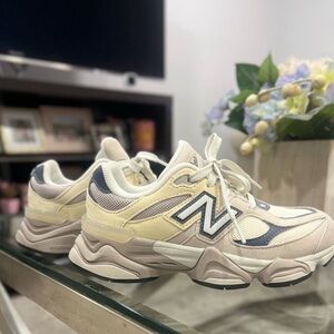 Used boys new balance 3y